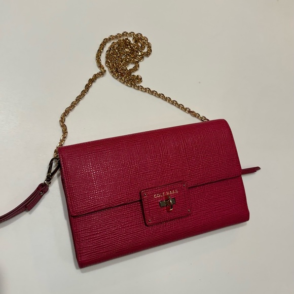 Cole Haan leather wristlet clutch with provided sling - Picture 13 of 13